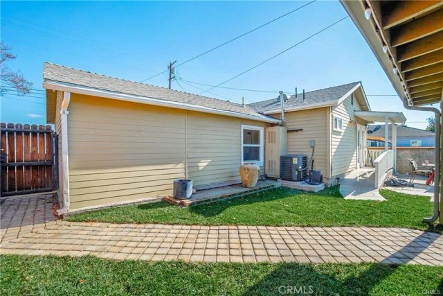 339 S Madison, Monrovia, CA 91016
