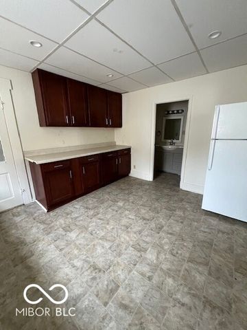 34 Mildred Street, Shelbyville, IN 46176