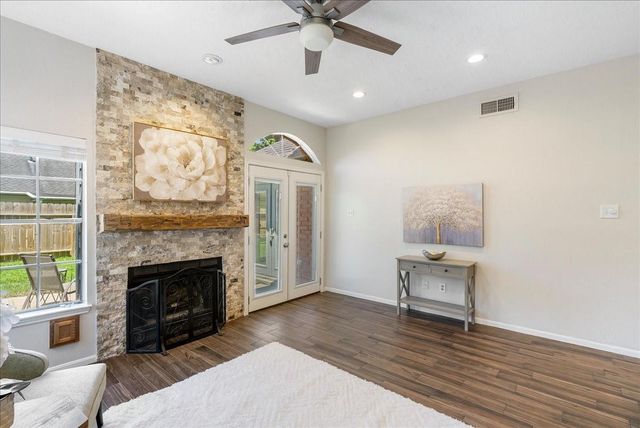 8323 Lake Crystal Drive, Houston, TX 77095