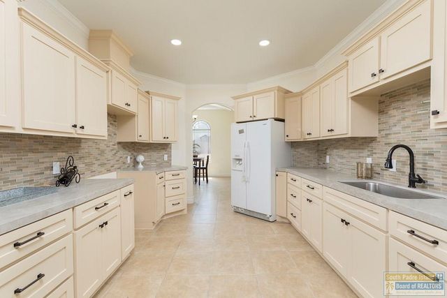 23789 Richmond Dr., Harlingen, TX 78552