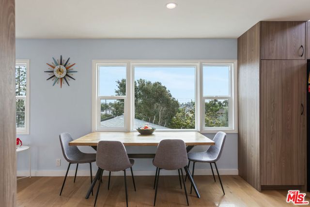 2922 Highland Avenue, Santa Monica, CA 90405