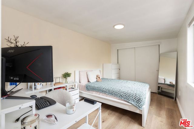 2922 Highland Avenue, Santa Monica, CA 90405