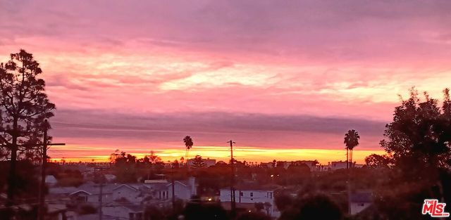 2922 Highland Avenue, Santa Monica, CA 90405