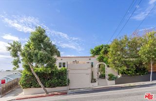 2922 Highland Avenue, Santa Monica, CA 90405