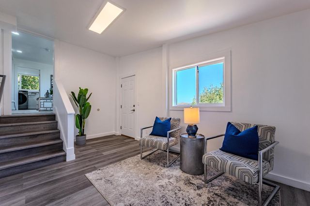 339 Kings Road, Brisbane, CA 94005