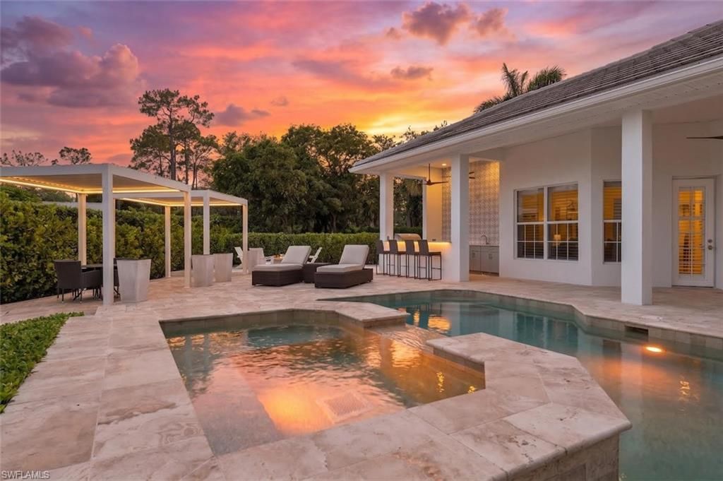 2274 Hawksridge DR, NAPLES, FL 34105 — photo 2