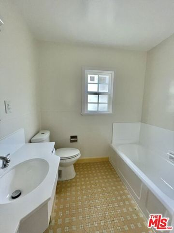 1600 N Martel Avenue B, Los Angeles, CA 90046