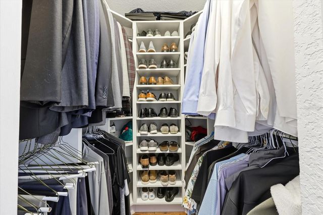 1050 STARKEY ROAD 2301, Largo, FL 33771