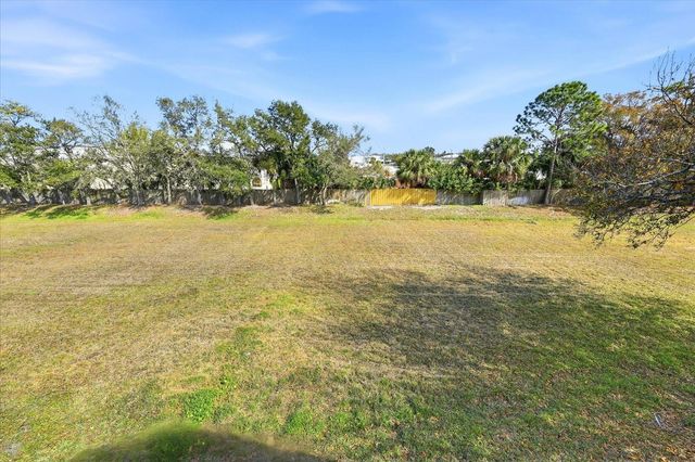 1050 STARKEY ROAD 2301, Largo, FL 33771