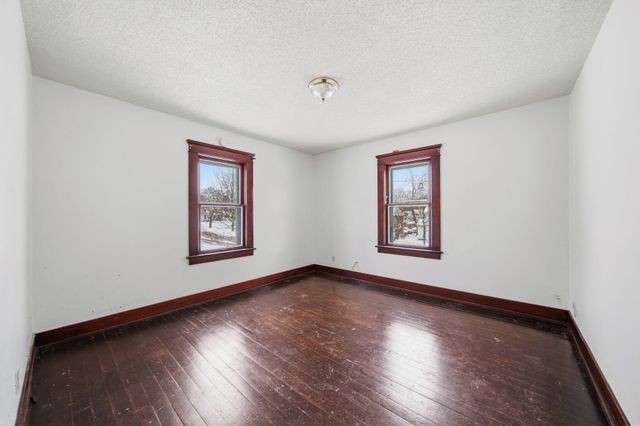 330 N West Avenue, Jackson City, MI 49201