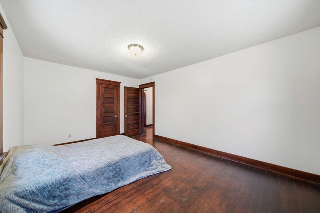 330 N West Avenue, Jackson City, MI 49201