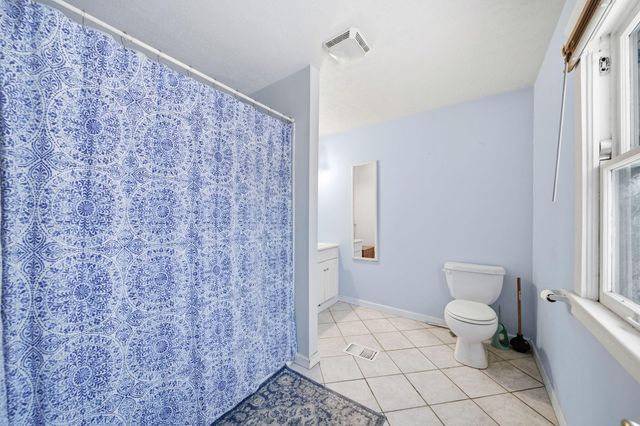 330 N West Avenue, Jackson City, MI 49201