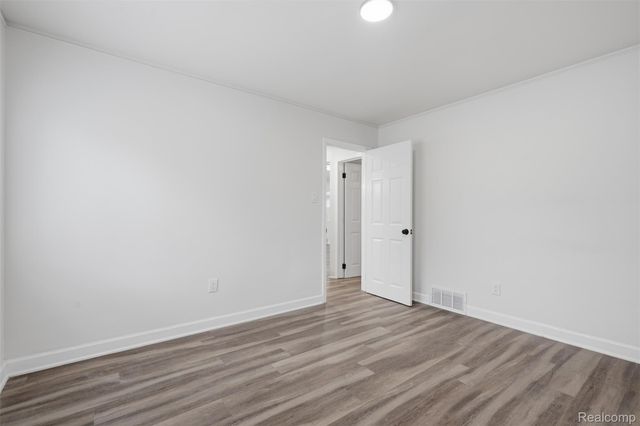 5200 Balfour Road, Detroit, MI 48224