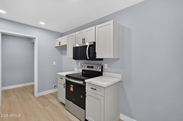 222 W BROWN Road 99, Mesa, AZ 85201