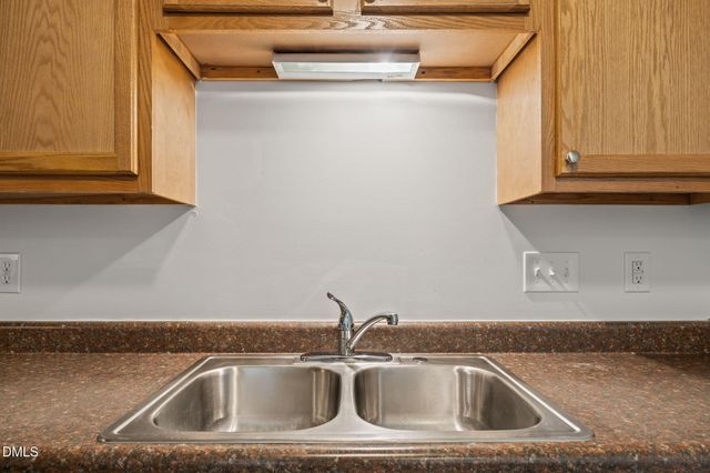 71 Wolf Creek Lane, Lillington, NC 27546