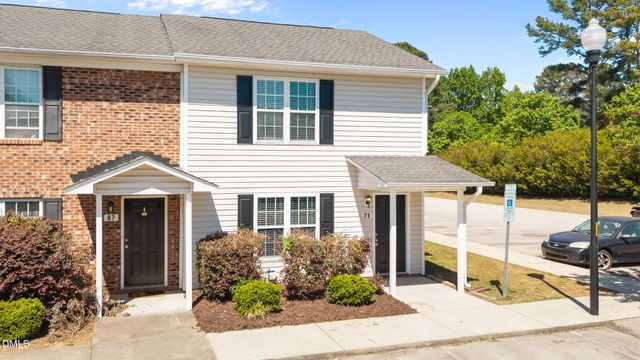 71 Wolf Creek Lane, Lillington, NC 27546