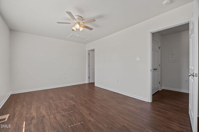 71 Wolf Creek Lane, Lillington, NC 27546