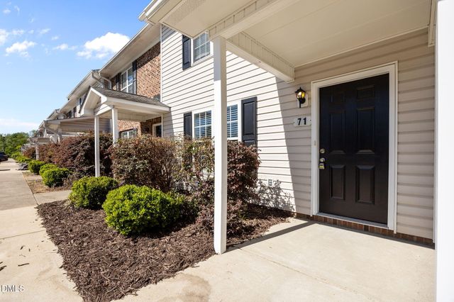 71 Wolf Creek Lane, Lillington, NC 27546