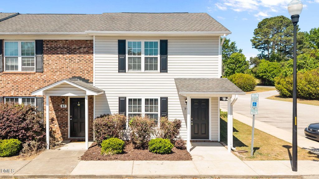 71 Wolf Creek Lane, Lillington, NC 27546