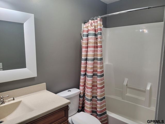 718 A Street, Plattsmouth, NE 68048