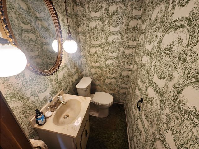 8298 Ohio River Blvd, Emsworth, PA 15202