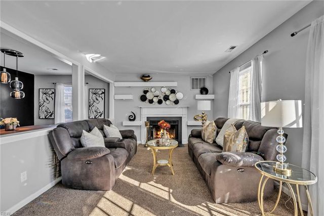 220 Whitewater DR, Newport News, VA 23608