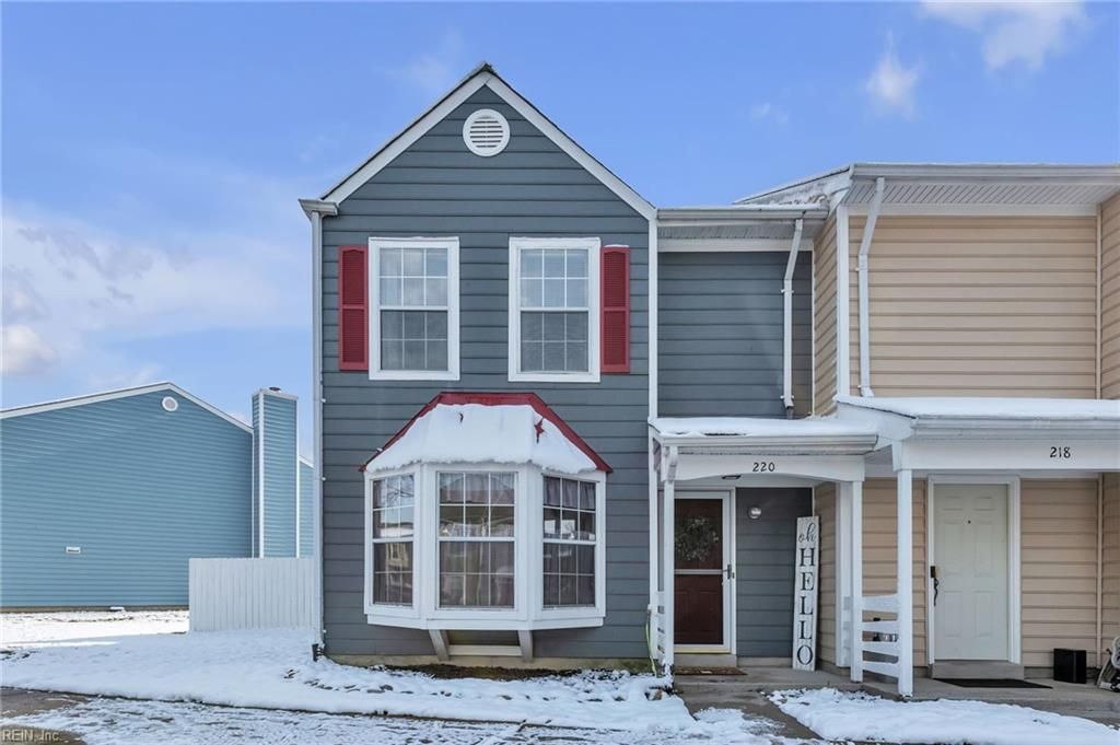 220 Whitewater DR, Newport News, VA 23608