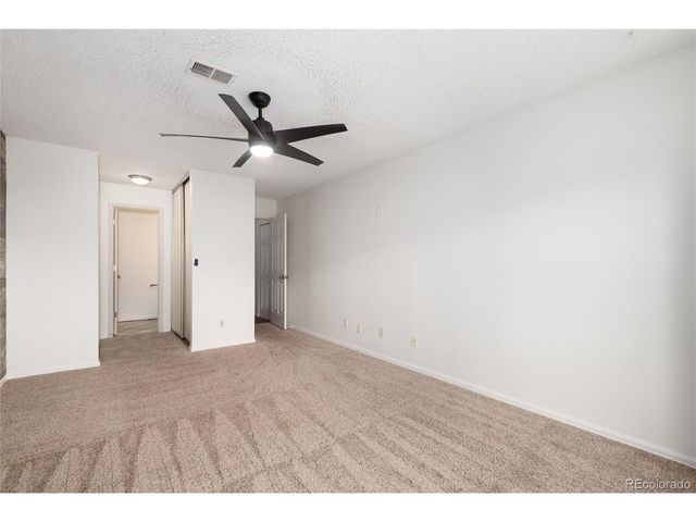 12513 E Pacific Cir D, Aurora, CO 80014