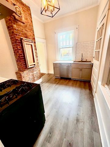 1208 W Whitner Street, Anderson, SC 29624