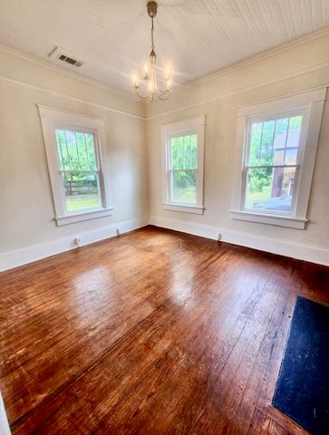 1208 W Whitner Street, Anderson, SC 29624