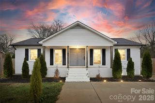 157 Downey Lake Road, Dallas, NC 28034