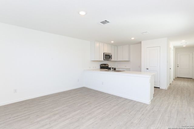 3710 Millbrook Way, San Antonio, TX 78245