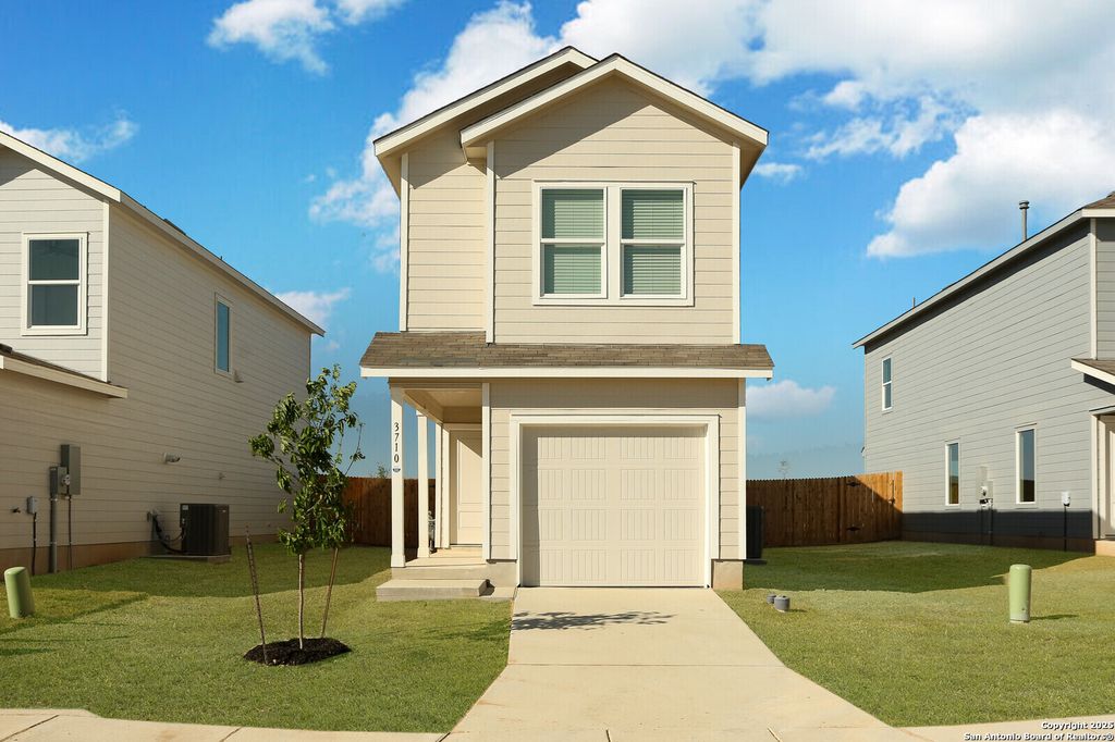 3710 Millbrook Way, San Antonio, TX 78245