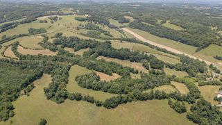 499 Mount Herman Rd, Shelbyville, TN 37160