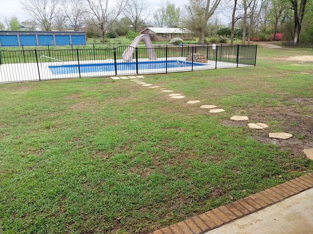 137 Chase Ridge Drive, Dothan, AL 36301