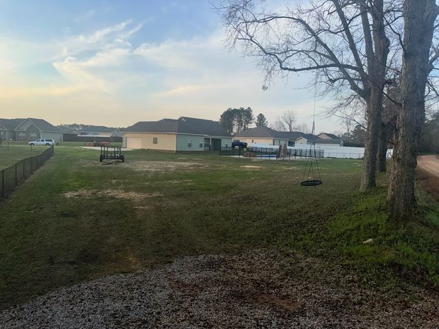 137 Chase Ridge Drive, Dothan, AL 36301