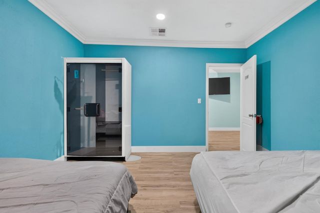 1133 E Harding Way, Stockton, CA 95205