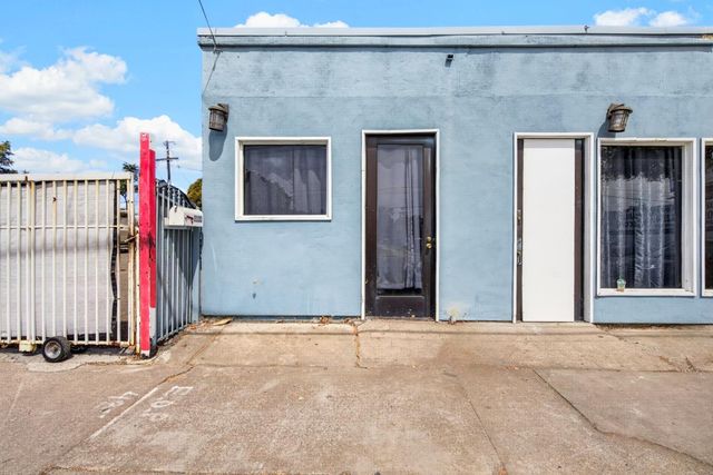 1133 E Harding Way, Stockton, CA 95205