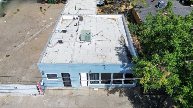 1133 E Harding Way, Stockton, CA 95205
