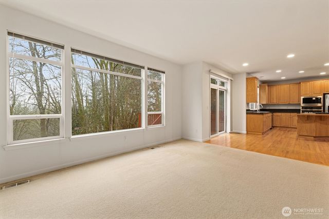 3333 Lincoln Avenue NE, Renton, WA 98056