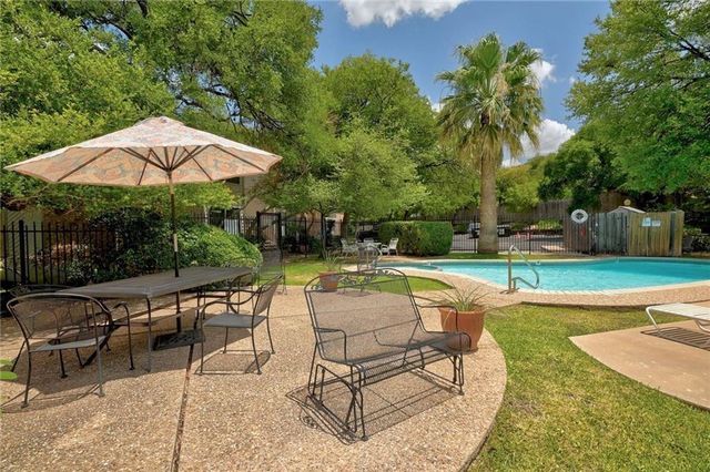 3839 SE Dry Creek DR 244, Austin, TX 78731