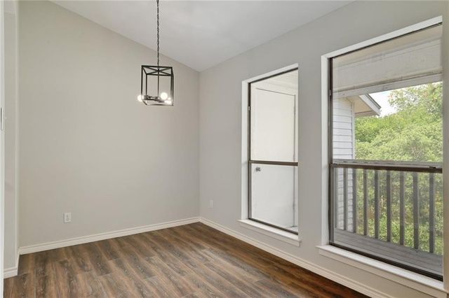 3839 SE Dry Creek DR 244, Austin, TX 78731