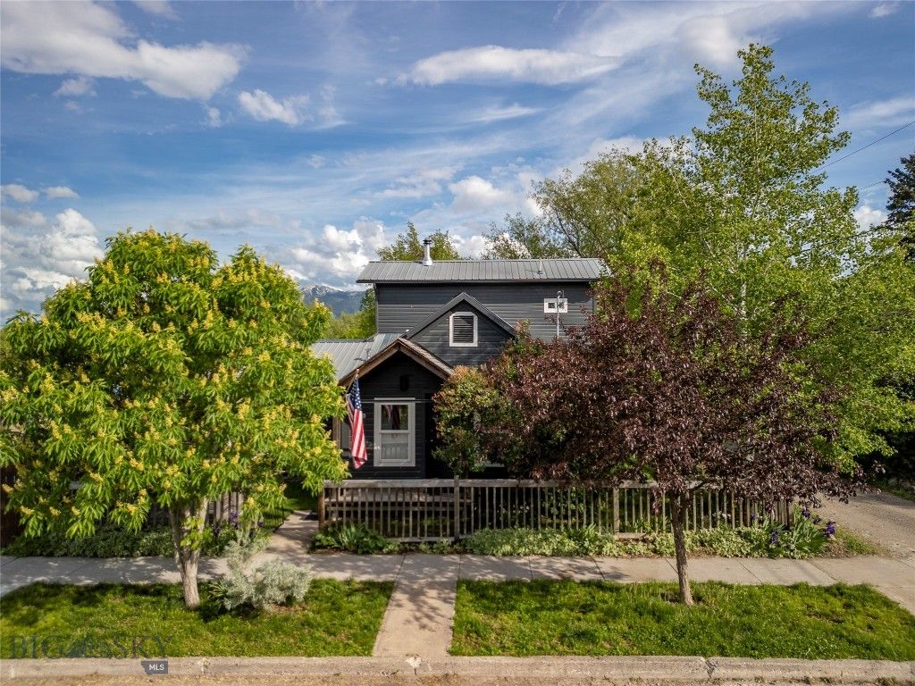 618 E Geyser Street, Livingston, MT 59047