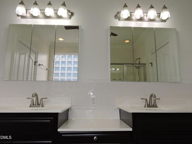 605 Walapai Drive, Fuquay Varina, NC 27526