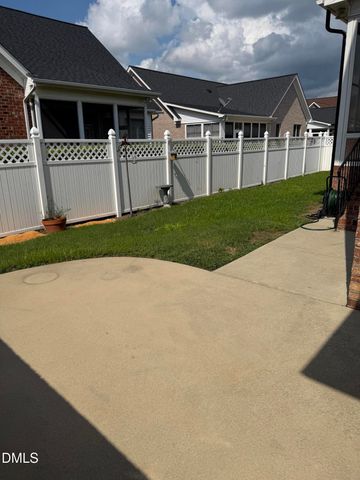 605 Walapai Drive, Fuquay Varina, NC 27526