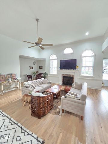 605 Walapai Drive, Fuquay Varina, NC 27526