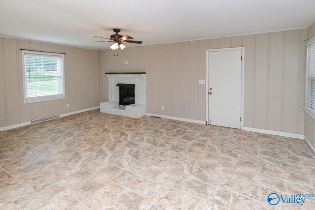 2312 Quince Drive SE, Decatur, AL 35601