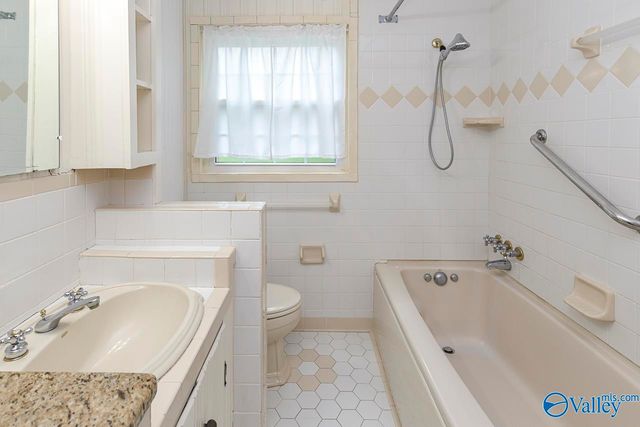 2312 Quince Drive SE, Decatur, AL 35601
