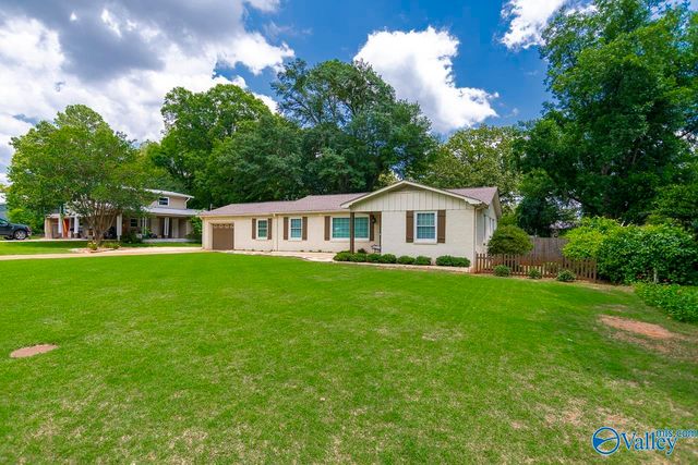2312 Quince Drive SE, Decatur, AL 35601