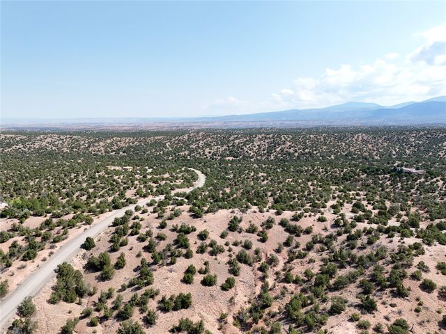 7 Placita Anita, Santa Fe, NM 87506